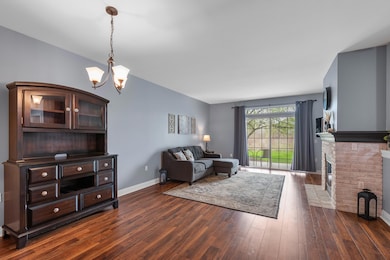 N165W20513 Berry Patch Rd-14