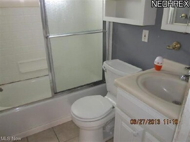 Upstairs bathroom.