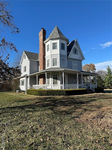 4499 Canterbury Ln, High Ridge, MO 63049 - photo 2