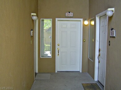 8720 Red Brook Dr unit 203, Las Vegas, NV 89128 - photo 2