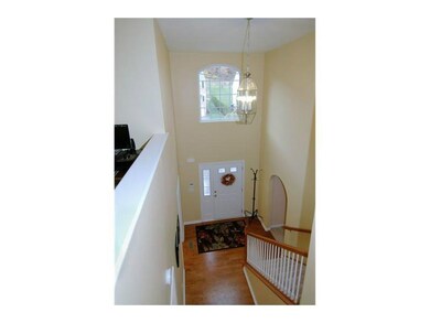 Entry/Foyer.