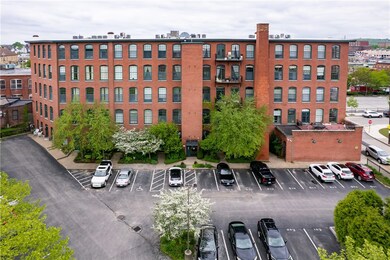 28 Bayley St unit 304, Pawtucket, RI 02860 - photo 3