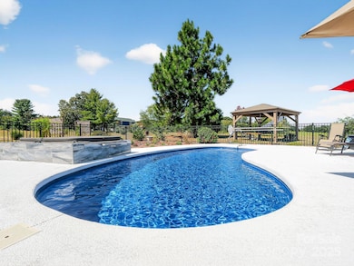 1035 Mcmillan Rd, Cheraw, SC 29520 - photo 4