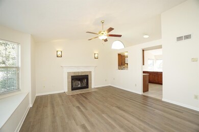 6998 Dutchland Blvd, Liberty Township, OH 45044 - photo 3