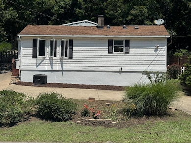 7754 Forest Rd, Cincinnati, OH 45255 - photo 2