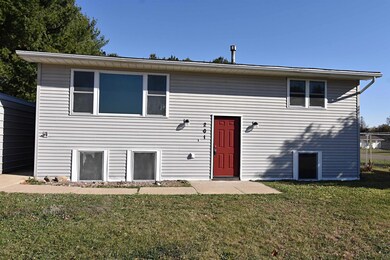 201 Westline Dr, Hazleton, IA 50641 - photo 3