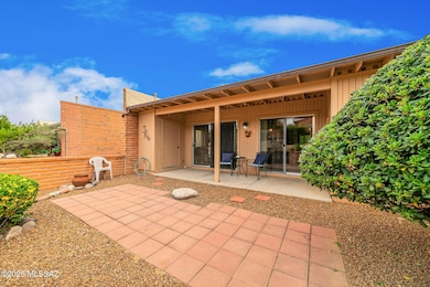 26-web-or-mls-1548 Via Del Jarrito - MLS