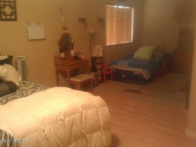 Oversized bed 2