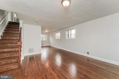 7812 Hillsway Ave, Parkville, MD 21234 - photo 3