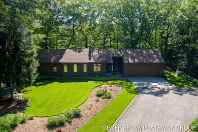 23-web-or-mls-5867 Waddell Creek Dr NE,