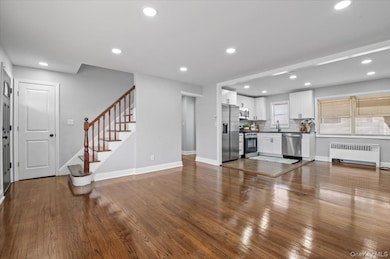 126 Fairview Blvd, Hempstead, NY 11550 - photo 5