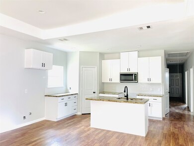 6810 Bunche Dr, Houston, TX 77091 - photo 2