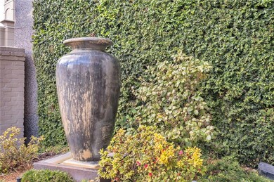 833 Howard Ave unit 202, New Orleans, LA 70130 - photo 6