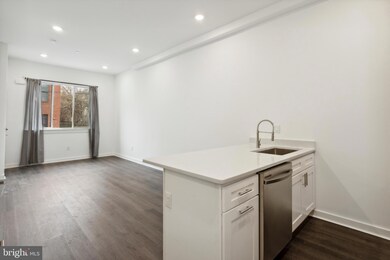 2032 N 18th St, Philadelphia, PA 19121 - photo 5