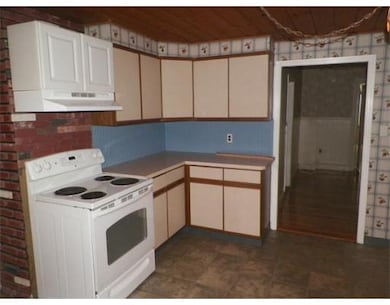 392 K St unit 1, Boston, MA 02127 - photo 6