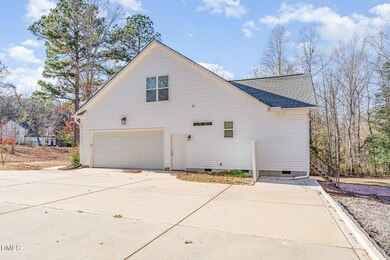 100 Lexington Ave, Zebulon, NC 27597 - photo 7