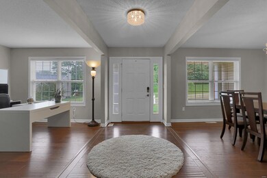 Gorgeous engineered hardwood floors throughout mos
