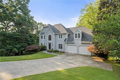 Cul de sac location on the Golf Course, pond, and Corps of Engineer property bordering Lake Allatoona!