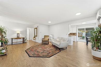 624 Juniper St, Walla Walla, WA 99362 - photo 5