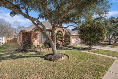 4801 Chaperel Dr, Pearland, TX 77584 - photo 5