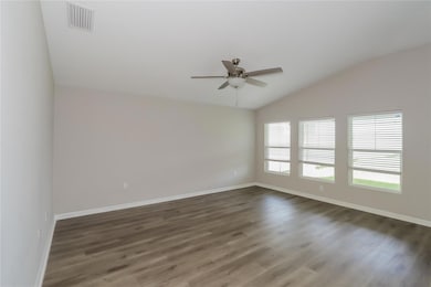 5512 Arlington River Dr, Lakeland, FL 33811 - photo 2