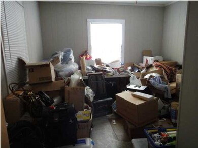 538 1/2 E Saint Peter St, New Iberia, LA 70560 - photo 4