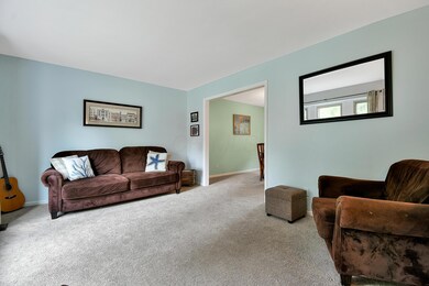 Living Room (additional view)
