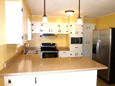 105 S Cherokee Cir, Tunnel Hill, GA 30755 - photo 6