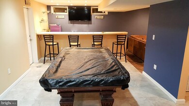 8116 Fe Carter Rd, Laurel, MD 20724 - photo 4