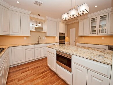 This kitchen features an upgraded Wolf/Subzero app
