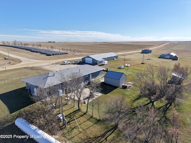 6602 140th Ave SW, Amidon, ND 58620 - photo 4