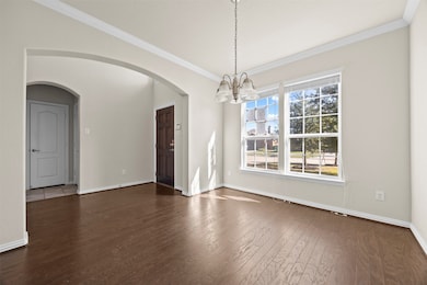 6527 Hunters Trace Ln, Baytown, TX 77521 - photo 4