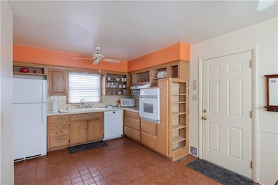 5305 Barton Dr, Shawnee, KS 66203 - photo 2