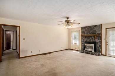 85 Stephens Dr, Covington, GA 30016 - photo 4