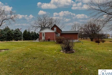 84777 State Highway 60, Madelia, MN 56062 - photo 6