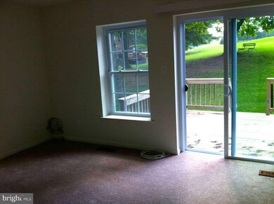 9003 Lambskin Ln, Columbia, MD 21045 - photo 4