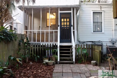 903 E Henry St, Savannah, GA 31401 - photo 3
