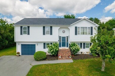 22 Hartford St, South Dartmouth, MA 02748 - photo 3