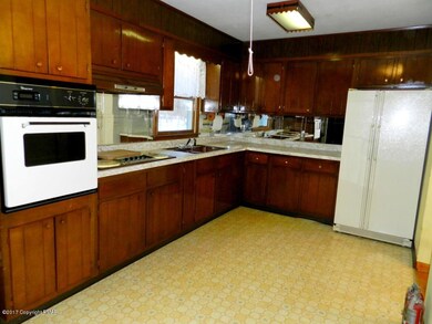 114 Bobcat Ln, Canadensis, PA 18325 - photo 5