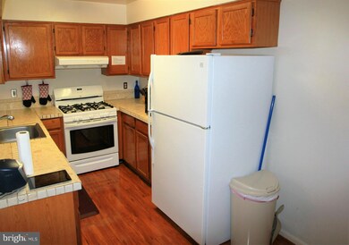 12578 Kempston Ln unit 8, Woodbridge, VA 22192 - photo 6