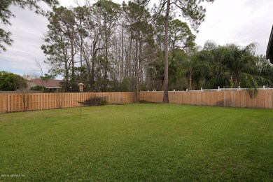 Huge Fully Fenced Backyard