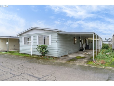 2901 E 2nd St unit 109, Newberg, OR 97132 - photo 3