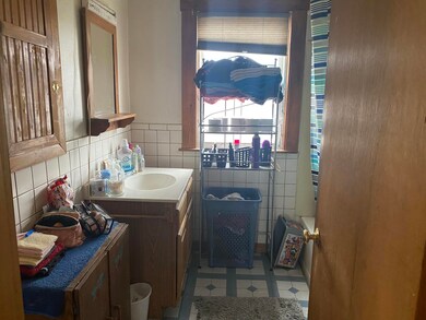 5 Laurel St, Sanford, ME 04073 - photo 4