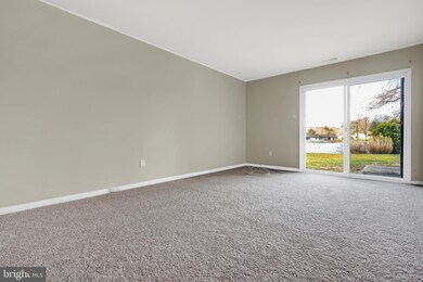 21 E Daisy Ln unit A, Mount Laurel, NJ 08054 - photo 4