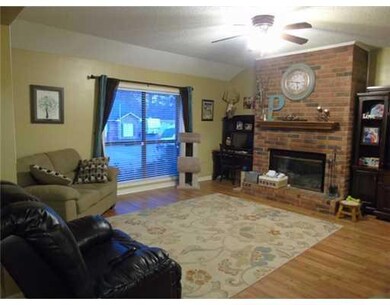 329 Twin Oaks Rd E, Pineville, LA 71360 - photo 4