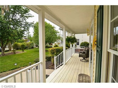 8219 Hampton Glen Dr, Chesterfield, VA 23832 - photo 2