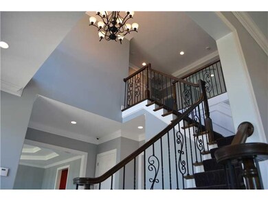 Entry/Foyer.