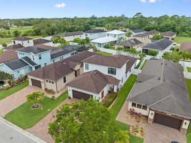 260 SE Via Visconti, Port Saint Lucie, FL 34952 - photo 3