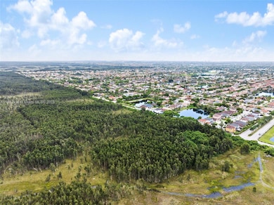 16700 SW 52 56 St, Miami, FL 33185 - photo 5