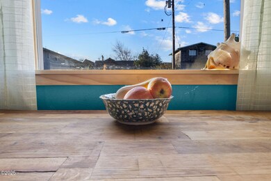 945 NE Commercial St, Waldport, OR 97394 - photo 6